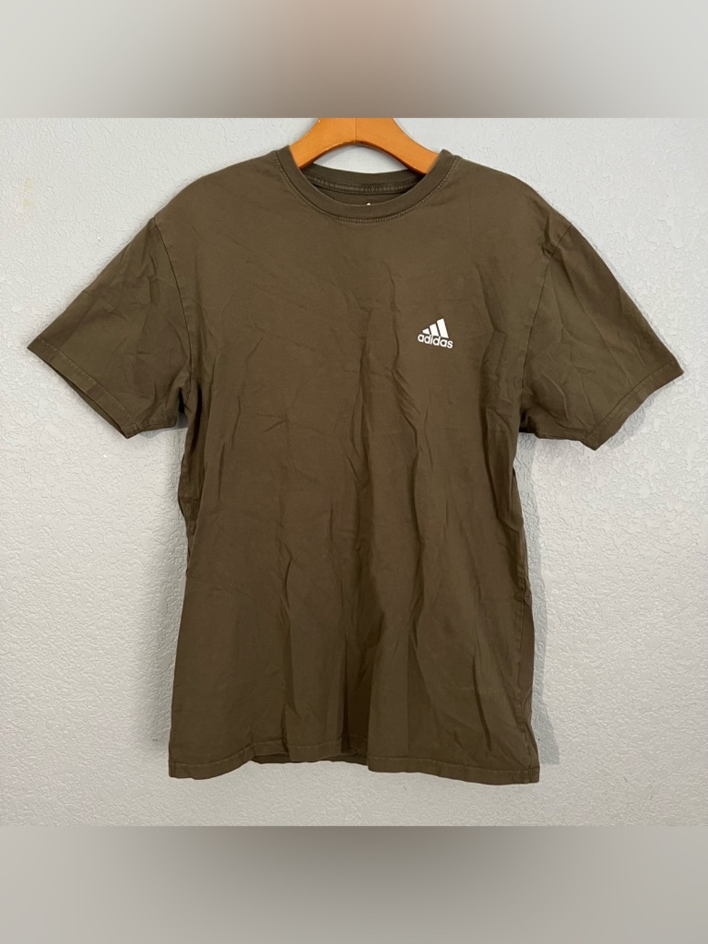 Adidas Golf Earth Tone Minimalist Tee Large Army Green Quiet Luxury Casual Mens